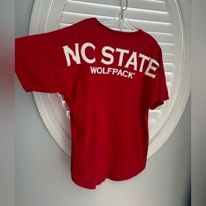 NC State Wolfpack Women's Small Spirit Jersey Oversized T-Shirt in red